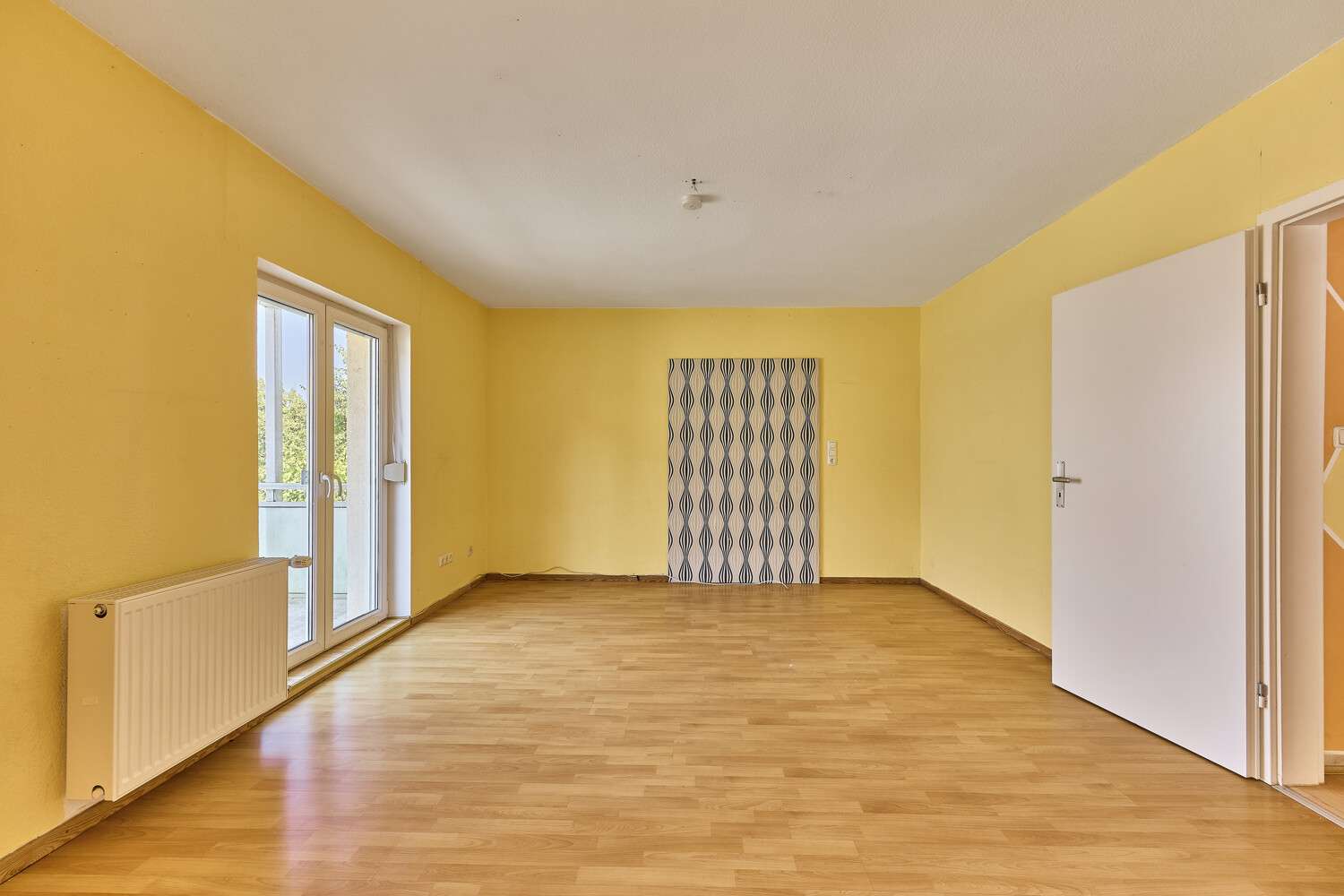 Immobilie in Mühltal - Dreifamilienhaus mit Potenzial in idyllischer Lage von Mühltal – Wohnen, Gestalten, Verwirklichen - Bild 3