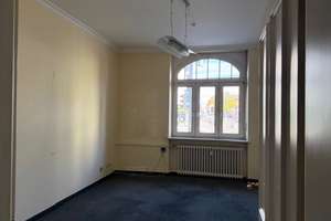 6-Zimmer-Eigentumswohnung im Jugendstilhaus, nahe Stadtpark, 90489 Nürnberg – Die vollständige Adresse der Immobilie erhältst du vom Anbieter., 90489 Veilhof, Nürnberg – Vorschaubild 9