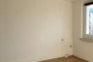 Helle 2-Zi. mit EBK, Dusche & Laminat in ruhiger Lage!  – Würzburger Straße 36 A, 9130 Sonnenberg, Chemnitz – Vorschaubild 12