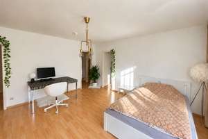 Stilvolle 2-Zimmer-Wohnung mit Einbauküche, Aufzug und Tiefgaragenstellplatz in zentraler Lage na... – 4105 Zentrum-Nord, Leipzig – Vorschaubild 4