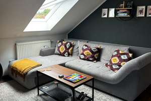 Schöne helle und ruhige 2 Zimmer Dachgeschoss Wohnung in Augsburg, Innenstadt – Stadtjägerstraße 6, 86152 Stadtjägerviertel, Augsburg – Vorschaubild 4