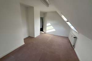 Golzheims "Weiße Siedlung" // 1A Exklusivlage //  Rohdiamant // Lichtdurchflutet // Riesen Terrasse – 40474 Golzheim, Düsseldorf – Vorschaubild 25