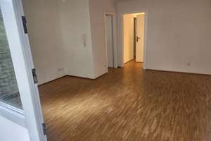 Familienfreundliche 3-Zimmer-Wohnung im EG mit Garten und Single-Wohnung im UG – Die vollständige Adresse der Immobilie erhältst du vom Anbieter., 81379 Thalkirchen, München – Vorschaubild 2