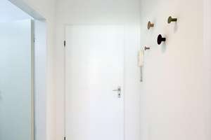 D-Derendorf: Bezugsfreie 2 Zimmer mit Loggia & Aufzug * komplett eingerichtet * Energieklasse D – Golzheimer Straße 129, 40476 Derendorf, Düsseldorf – Vorschaubild 9