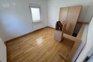 Süßes kleines Reicheneckhaus mit 5 Zimmer, 100qm in Stuttgart-Feuerbach – Weilimdorfer Straße 47, 70469 Lemberg/Föhrich, Stuttgart – Vorschaubild 2