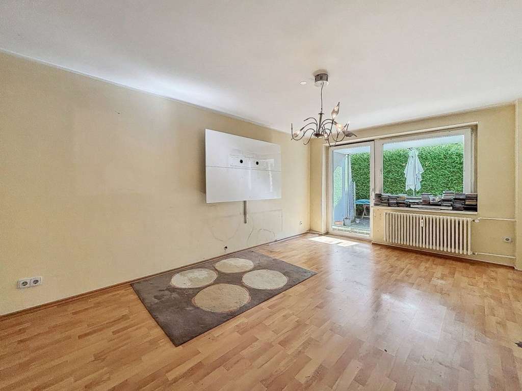 Immobilie in Wickede (Ruhr) - Charmante Gartenwohnung mit familienfreundlichem Grundriss und Garage in Wickede (Ruhr) - Bild 2