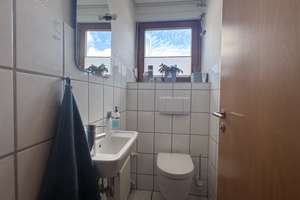 Großzügiges Zweifamilienhaus mit ausgebautem Dachgeschoss und Südgarten in Bielefeld-Quelle – 33649 Brackwede, Bielefeld – Vorschaubild 21