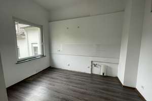 Frisch sanierte Wohnung im Herzen von Wuppertal – Germanenstraße 13, 42275 Oberbarmen, Wuppertal – Vorschaubild 3