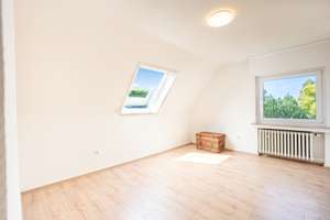 Freistehendes Einfamilienhaus in attraktiver Lage mit Pool, Sauna & Doppelgarage – Die vollständige Adresse der Immobilie erhältst du vom Anbieter., 41199 Odenkirchen-Mitte, Mönchengladbach – Vorschaubild 33