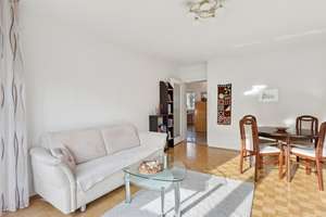 Gepflegte und bezugsfreie 2,5-Zimmer-Wohnung in München-Laim – Die vollständige Adresse der Immobilie erhältst du vom Anbieter., 80686 Friedenheim, München – Vorschaubild 4