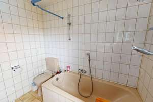 Wohnen auf zwei Ebenen
5-Zimmer-Maisonette-Wohnung mit Balkon und zwei Tiefgaragenstellplätzen – Die vollständige Adresse der Immobilie erhältst du vom Anbieter., 76139 Hagsfeld, Karlsruhe – Vorschaubild 14
