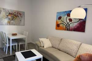 klimatisiert, löffelfertig vollständig möbliert und renoviert, 2 Zi, KDB und Balkon – Röhrenstraße 1, 40472 Rath, Düsseldorf – Vorschaubild 5