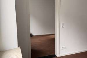 Möbliertes 2-Zimmer-Apartment in Augsburg Oberhausen – Laugingerstraße 4, 86154 Links der Wertach-Süd, Augsburg – Vorschaubild 11