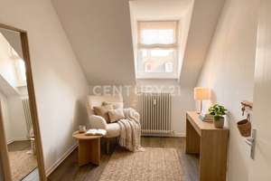 Charmante 2.5 Mietwohnung Altbau-Traum unter dem Dach in Wiesbaden – Die vollständige Adresse der Immobilie erhältst du vom Anbieter., 65185 Mitte, Wiesbaden – Vorschaubild 5
