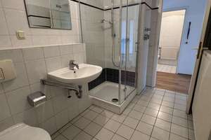Lindenthal: moderne 3-Raum-Wohnung ( 87 m²) in Köln Lindenthal – Die vollständige Adresse der Immobilie erhältst du vom Anbieter., 50935 Lindenthal (Ortsteil), Köln – Vorschaubild 10