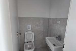 Property thumbnail 16