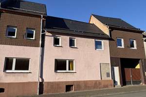 Viel Platz für Ideen: Haus mit Scheune & Nebengebäude in Hünfelden-Dauborn – Hessenstraße 1, 65597 Hünfelden – Vorschaubild 1