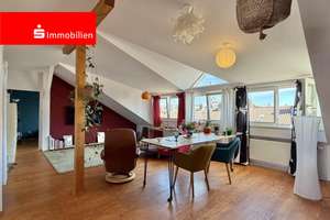 Gepflegte 4 Zi.- Dachgeschosswohnung in gesuchter Wohnlage!