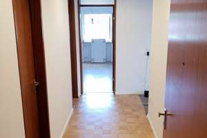 Exklusive 2,5-Zimmer-DG-Wohnung mit Balkon und Einbauküche in Stuttgart – Die vollständige Adresse der Immobilie erhältst du vom Anbieter., 70374 Muckensturm, Stuttgart – Vorschaubild 9