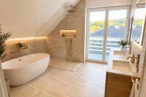Wachtberg-Pech: Ein Haus mit Seele und auf bis zu 285 m² Wohnfläche entwickelbar – Die vollständige Adresse der Immobilie erhältst du vom Anbieter., 53343 Wachtberg – Vorschaubild 21