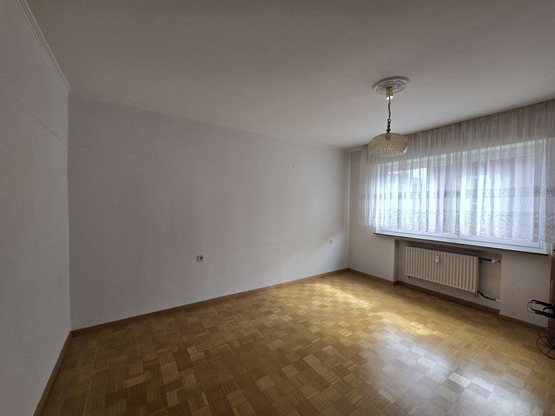 Hochparterre-Wohnung mit großzügigem Balkon!, Stuttgart – Bild 4