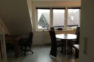 Wohnen mit Charakter: Gepflegte 2,5-Zimmer-Maisonette Wohnung in Brauweiler – Kaiser-Otto-Straße 13-15, 50259 Pulheim – Vorschaubild 3