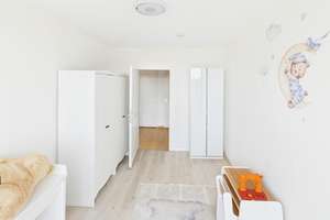 Rheinnähe! Modernisierte 3-Zimmer-Wohnung mit Aufzug und 2 Balkonen in Köln-Westhoven – Die vollständige Adresse der Immobilie erhältst du vom Anbieter., 51149 Westhoven, Köln – Vorschaubild 10