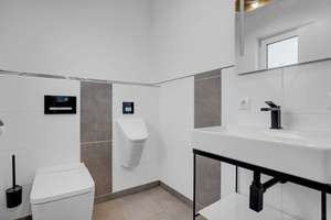 Hochwertiger Neubau! Energieeffizientes Architektenhaus mit Privatsphäre auf großem Grundstück – Die vollständige Adresse der Immobilie erhältst du vom Anbieter., 95503 Hummeltal – Vorschaubild 10