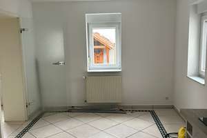 Großzügiges freistehendes Einfamilienhaus mit Einliegerwohnung und vielseitigem Nutzungskonzept – Die vollständige Adresse der Immobilie erhältst du vom Anbieter., 61169 Friedberg (Hessen) – Vorschaubild 8