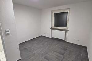 Ruhige Anbauwohnung renoviert mit neuer Einbauküche – Taunusstr. 35, 51105 Humboldt/Gremberg, Köln – Vorschaubild 4
