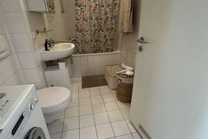 Helle, modern geschnittene 2,5‑Zimmer‑Wohnung mit Balkon – Wilhelm-Stolze-Straße 24, 10249 Friedrichshain, Berlin – Vorschaubild 4