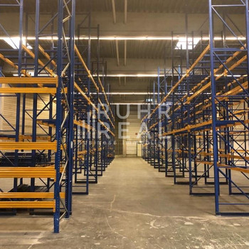 Gepflegte Logistikfläche in zentraler Lage | 3 Rampen | hervorragende Anbindung