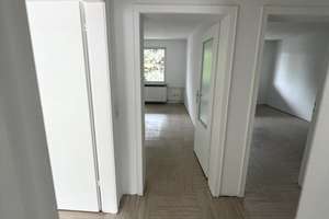 Helle 3-Zimmer-Wohnung mit Balkon in Duisburg-Aldenrade – frisch renoviert – Die vollständige Adresse der Immobilie erhältst du vom Anbieter., 47179 Fahrn, Duisburg – Vorschaubild 18