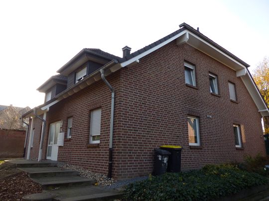 https://pictures.immobilienscout24.de/listings/c54bb6eb-6420-4732-bc4f-7772ae8aa966-1862664775.jpg/ORIG/resize/540x540%3E/format/jpg/quality/80