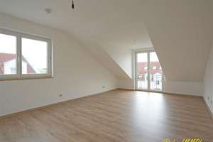 Dachgeschoss-Charme mit 2 Balkonen - Frei! – Die vollständige Adresse der Immobilie erhältst du vom Anbieter., 9669 Frankenberg/Sachsen – Vorschaubild 8