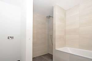 Neubau Zweitbezug, Top Ausstattung und provisionsfrei: Hochwertige, sehr helle und ruhige Wohnung – Maria-Arndts-Straße 29, 81249 Aubing-Süd, München – Vorschaubild 6