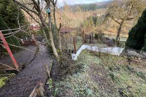 In schöner Ortsrand-/ Aussichtslage: Gepfl. EFH, u. a. mit Wintergarten, Kaminofen, Fußbodenheizung – Alte Weinstraße 33, 98554 Benshausen – Vorschaubild 80