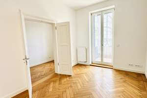 Altbau-Juwel in Schwabing – 3,5 Zimmer mit original Deckenmalerei – Franz-Joseph-Str. 45, 80801 Neuschwabing, München – Vorschaubild 12