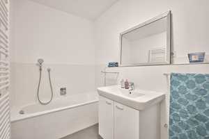 Property thumbnail 16