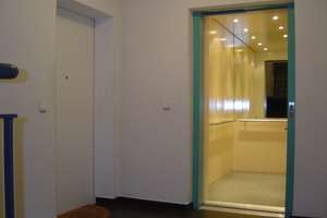 Helle 2-Zimmer-Wohnung mit Süd-Loggia & Aufzug in ruhiger City-West-Lage – Die vollständige Adresse der Immobilie erhältst du vom Anbieter., 10777 Wilmersdorf, Berlin – Vorschaubild 2