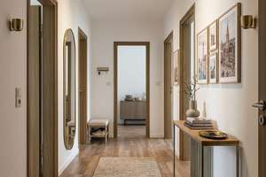 Ruhig mit Parkblick in Feldmoching! 3 Zimmer, renoviert, bezugsfrei, Balkon, ohne Provision – Gustav-Schiefer-Straße 26, 80995 Lerchenau-West, München – Vorschaubild 4