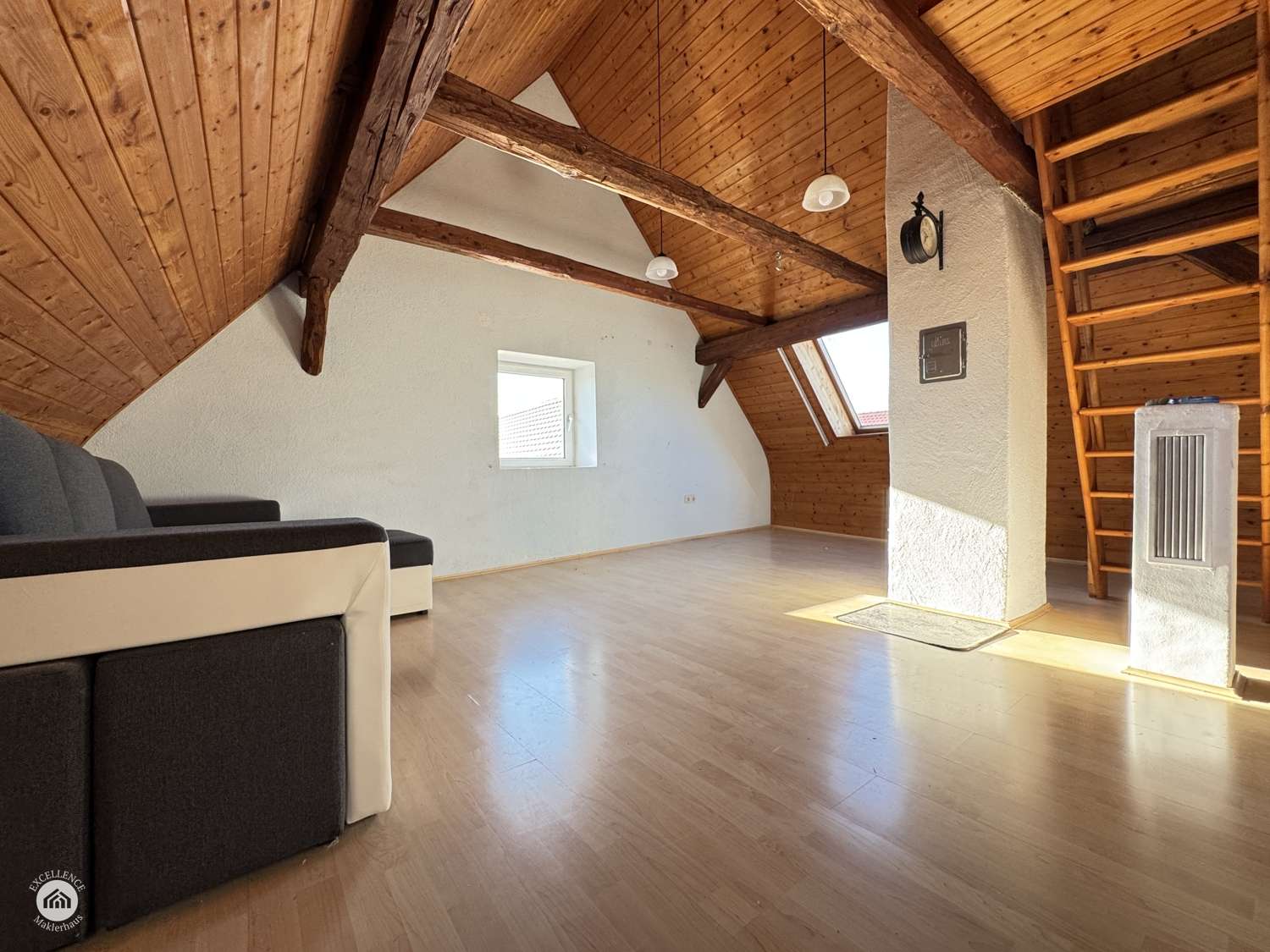 Immobilie in Münsterhausen - HISTORISCHES EINFAMILIENHAUS mit großem Garten und Scheune -*Käuferprovisionsfrei* - Bild 4