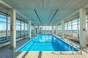 SOPART IMMOBILIEN - Stilvolle 2-Zimmer-Wohnung im Ramses-Hochhaus - spektakulärer Rooftop-Pool – Die vollständige Adresse der Immobilie erhältst du vom Anbieter., 81243 Aubing-Süd, München – Vorschaubild 15