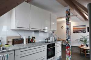 Helle 4 Zimmer Maisonette-Wohnung in zentraler Lage, Nähe Universität und Sportanlage Süd – Ilsungstraße 3, 86161 Hochfeld, Augsburg – Vorschaubild 4