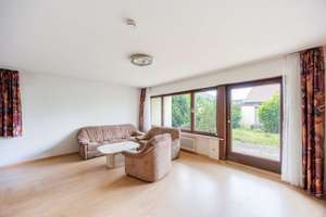 WEITBLICK:Reiheneckhaus mit Garten! – Die vollständige Adresse der Immobilie erhältst du vom Anbieter., 71691 Freiberg am Neckar – Vorschaubild 4