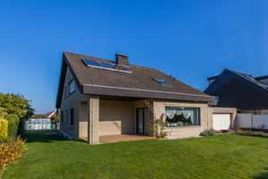 EIN- BIS ZWEIFAMILIENHAUS, SOLAR, VOLL UNTERKELLERT, DOPPELGARAGE, OFFENER KAMIN, SACKGASSENLAGE – Paderborn (Kreis) – Vorschaubild 2