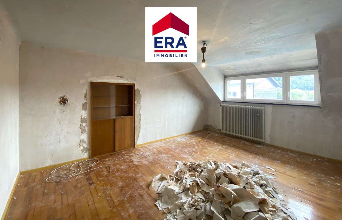 Immobilie in Großrosseln - EINFAMILIENHAUS-REIHENHAUS, SANIERUNGSOBJEKT IN GROSSROSSELN - Bild 0