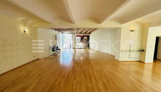 Bild von ** Ihre Chance! Einzigartige Immobilie mit bis zu 4 WE, Büros uvm. **