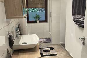 Komplett renoviertes 3-Familienhaus - freistehend – Die vollständige Adresse der Immobilie erhältst du vom Anbieter., 42651 Solingen-Mitte, Solingen – Vorschaubild 11