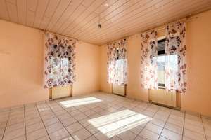 Altbauwohnung mit Mainblick und hohen Decken – Die vollständige Adresse der Immobilie erhältst du vom Anbieter., 63454 Kesselstadt, Hanau – Vorschaubild 2